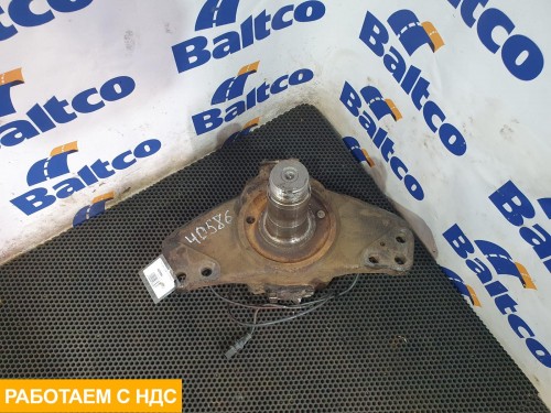 Кулак поворотный левый